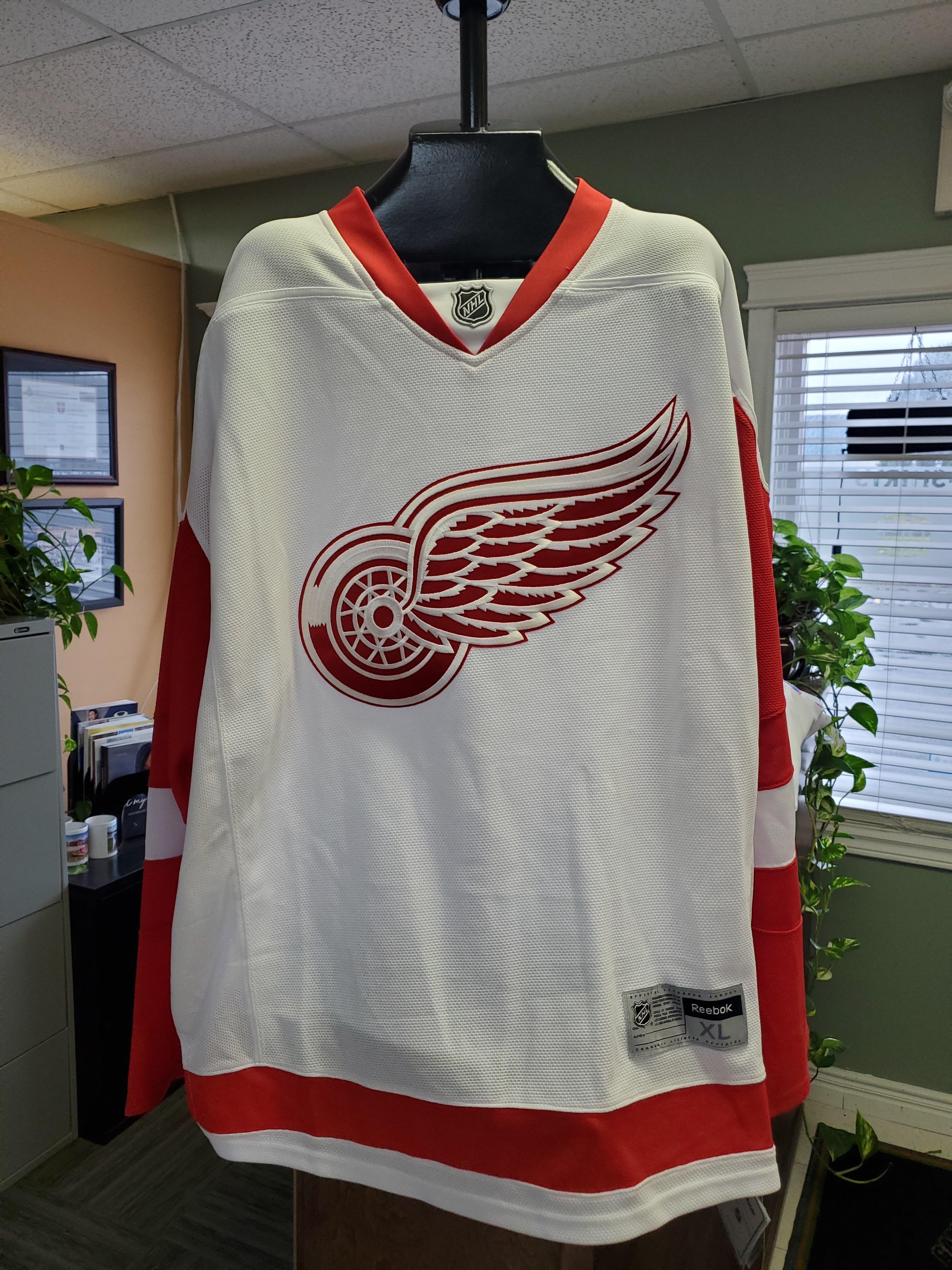 detroit red wings reebok st patricks day green premier jersey