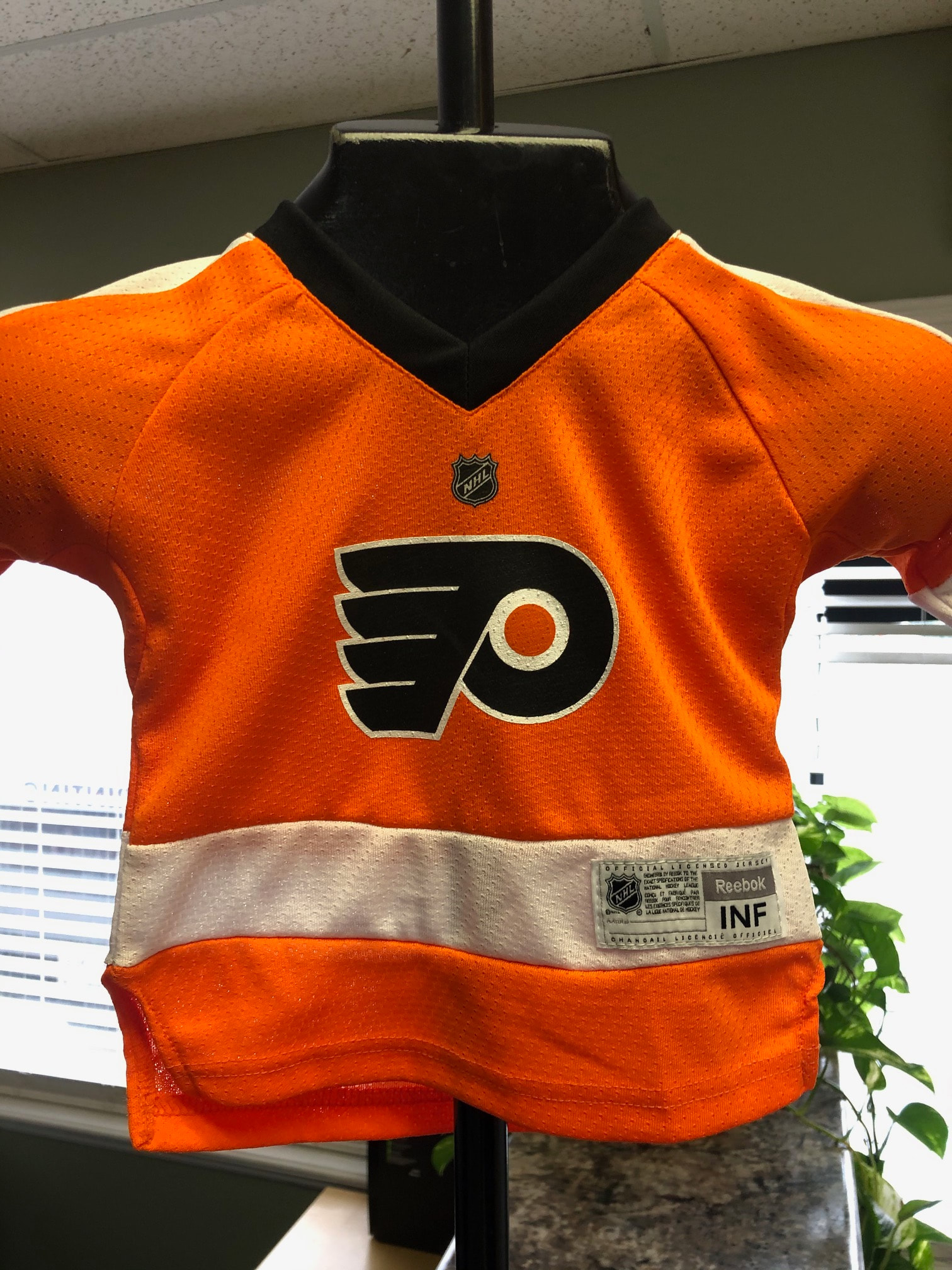  NHL Women's Philadelphia Flyers Reebok Premier Team Jersey -  7214W5W1Wrpfl (Orange, Large) : Sports Fan Jerseys : Sports & Outdoors